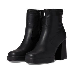 Steve Madden Ever Bootie BLACK - Size 7.5